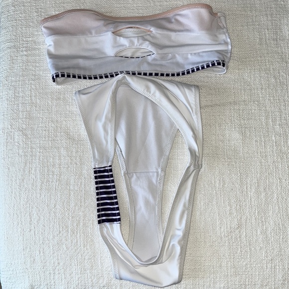 Misguided Bikini Top 4 / 6 Bottom - Picture 4 of 8